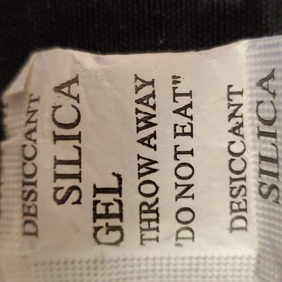 Giani Bernini NWOT Signature Crossbody - Picture 8 of 15